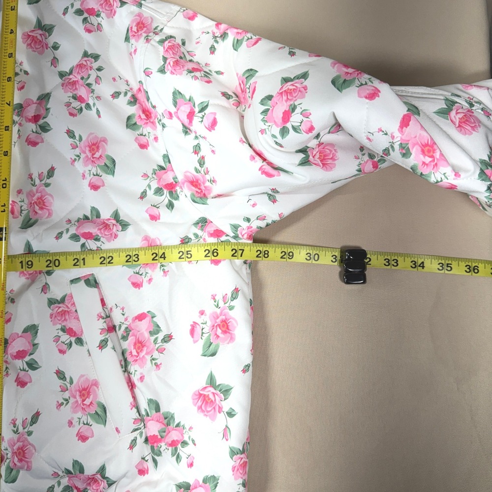 Mainstrip Women's Quilted Floral Bomber Jacket Pink Rose Snap Front White Size M - Picture 2 of 11